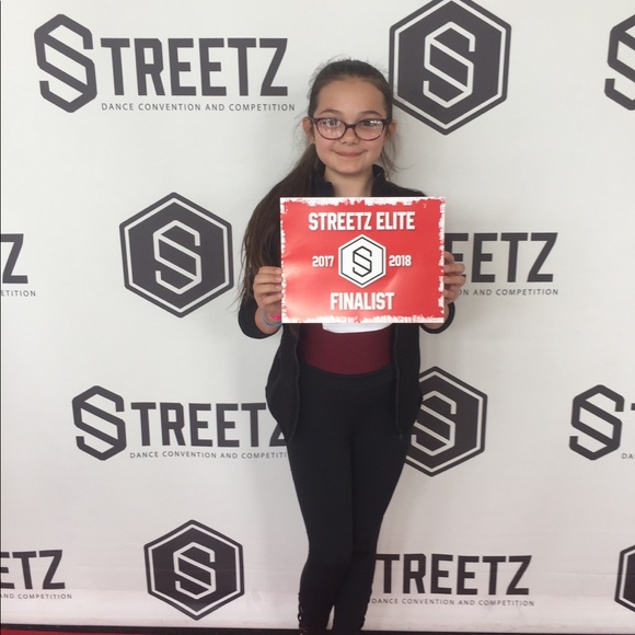 Meet your Posher, Frankie - Picture 1 of 1